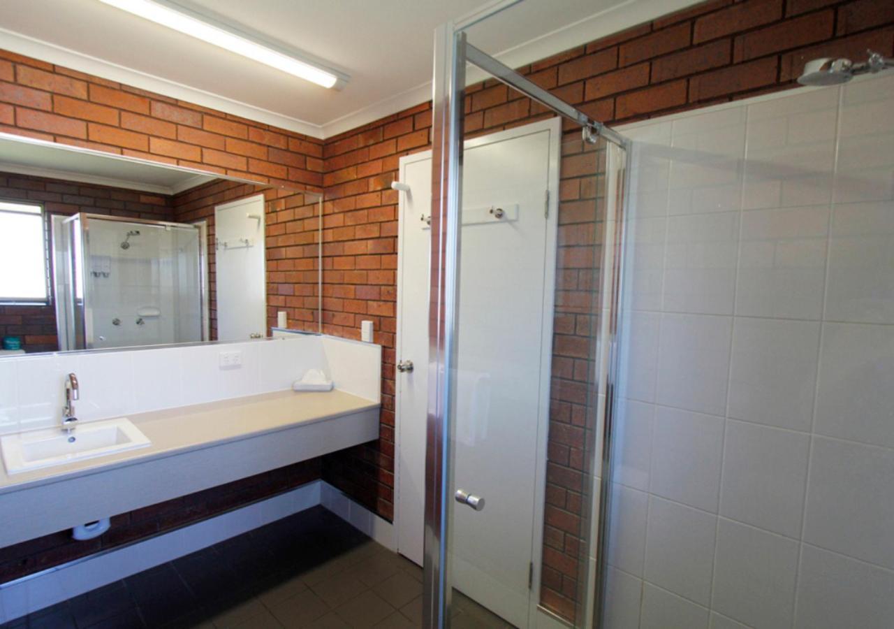 Blue Shades Motel Maryborough